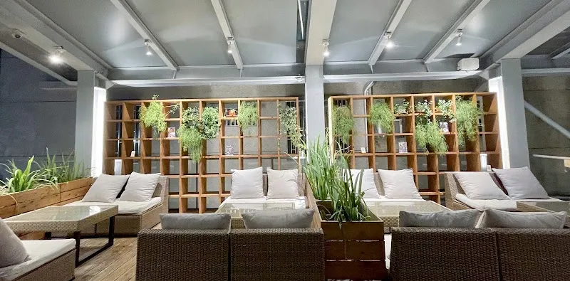 THE CARGO茶屋