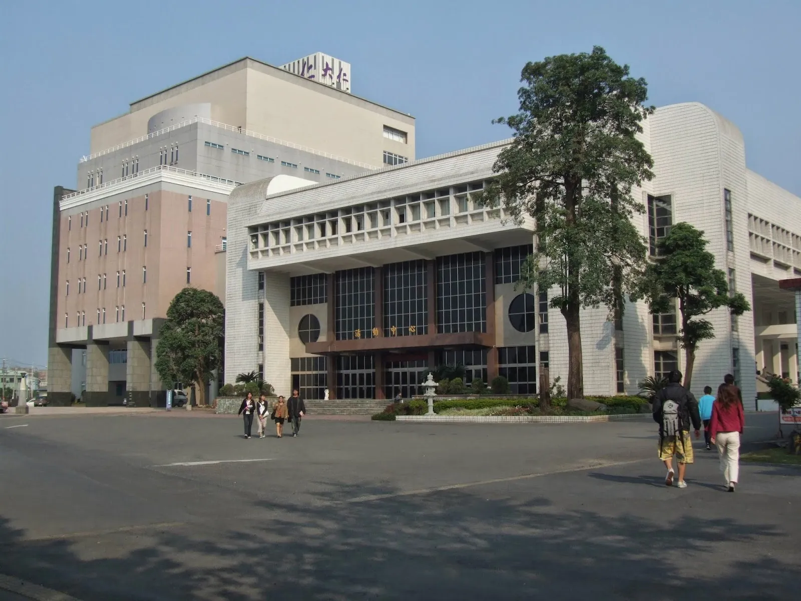 大仁科技大學寵物照護暨美容系